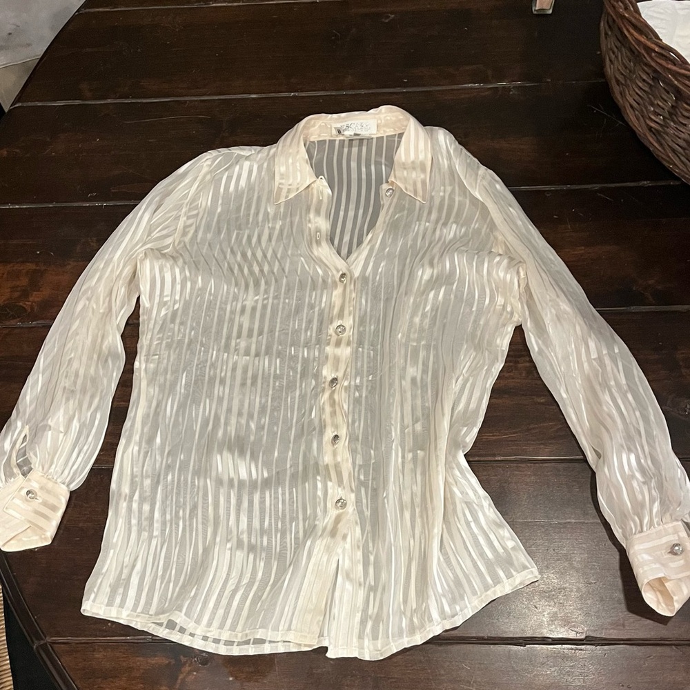 Escada Cream and Gray. 100% silk. Made in Germany. Size Medium Blouse